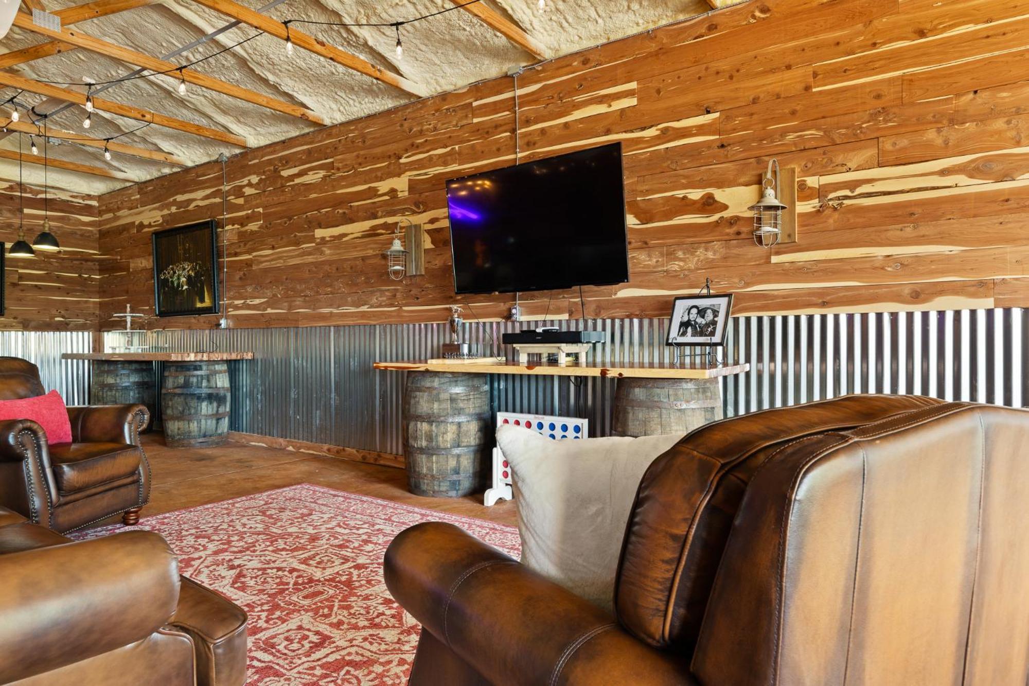 Roadrunner Inn And Log Cabins Юрека Спрингс Екстериор снимка